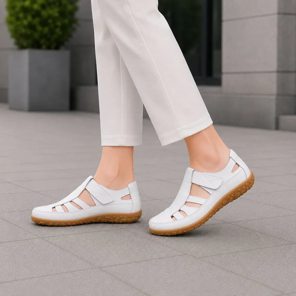 Komfortschuhe aus Leder mit breiter Zehenbox