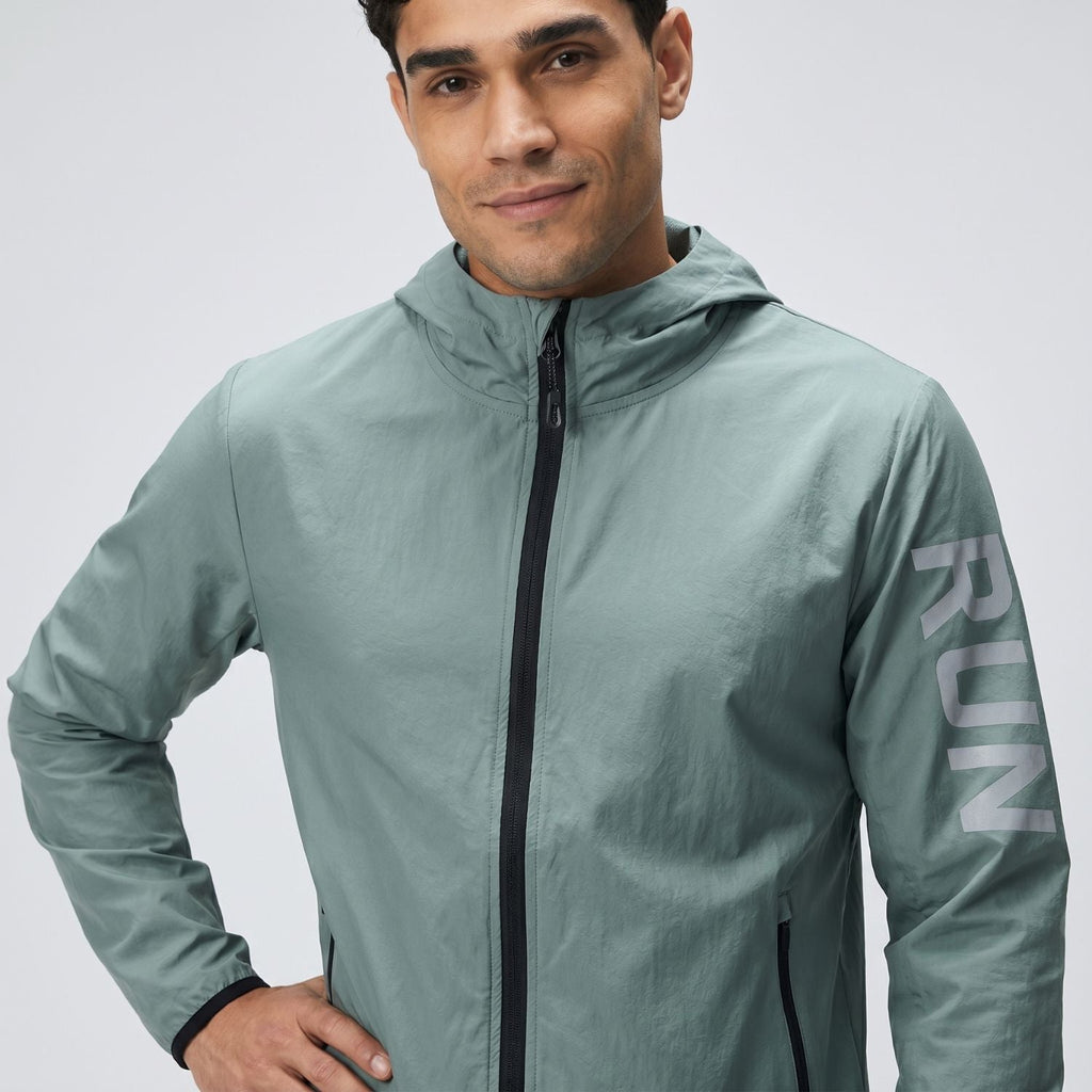 Herren Laufjacke leicht – packbar, winddicht, wasserabweisend
