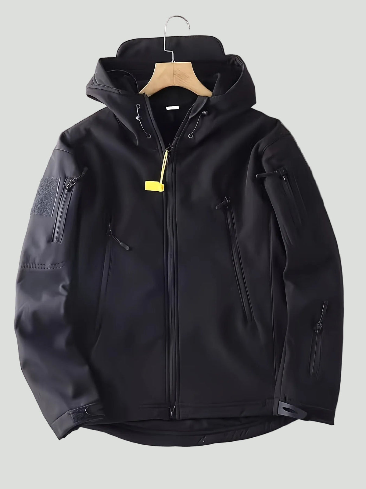 Herren Outdoor-Jacke mit Kapuze – leichte Zip-Schicht für aktiven Einsatz