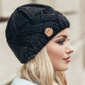 Damen Weiche Strickmütze mit Zopfmuster | Clinbands