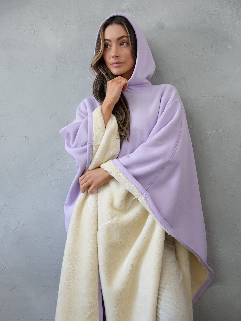 Gewichteter Cape-Hoodie