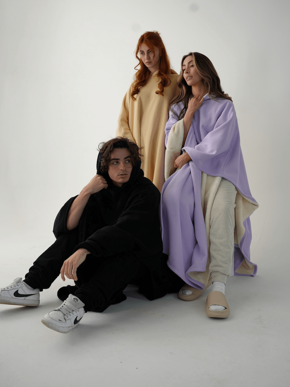 Gewichteter Cape-Hoodie