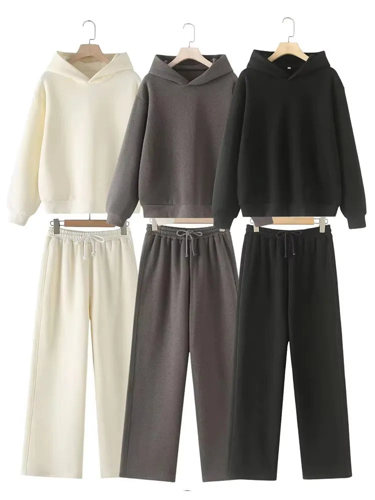 Loundrex Kapuzenpullover und Weiter-Bein-Anzughose Set