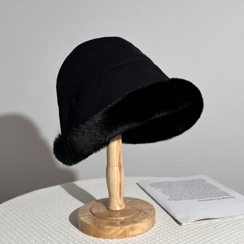 Damen Kuschelige und elegante Fellmütze Clinbands