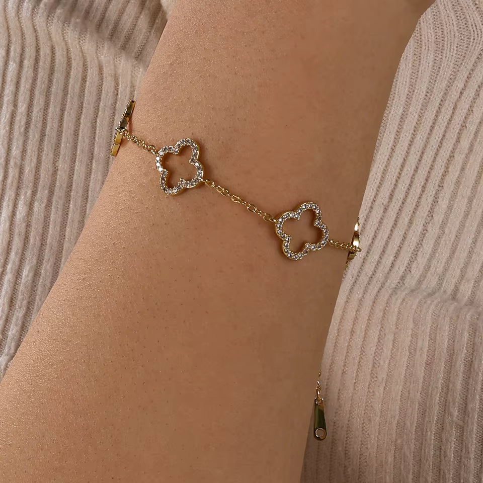 Golden Clover | Zirkonia