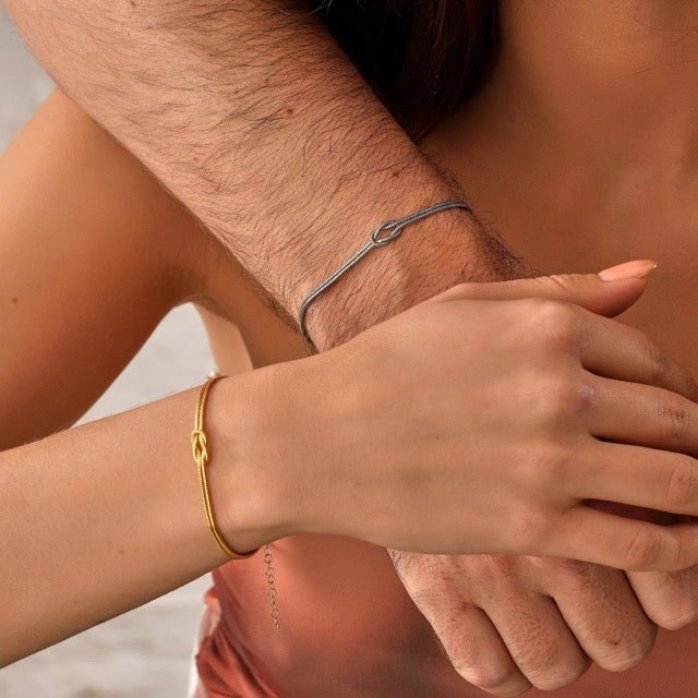 Clinbands | Elegantes Liebesknoten Armband für Damen