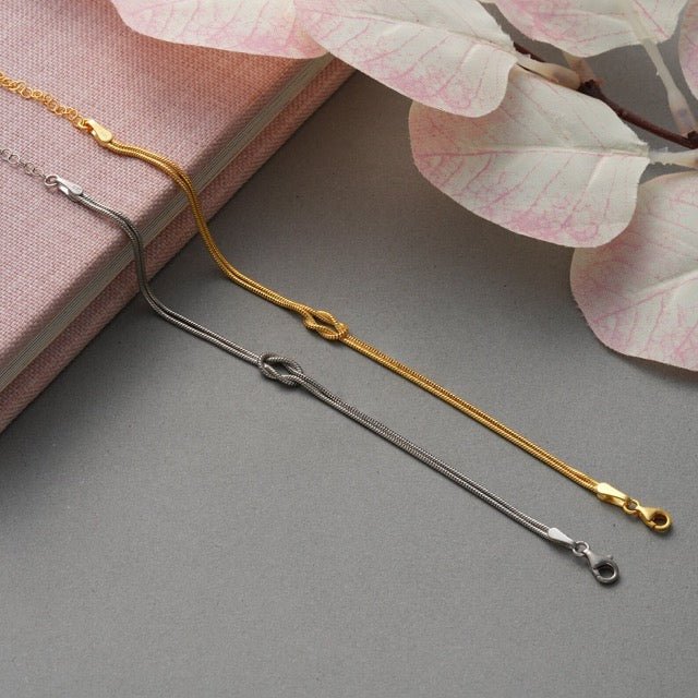 Clinbands | Elegantes Liebesknoten Armband für Damen