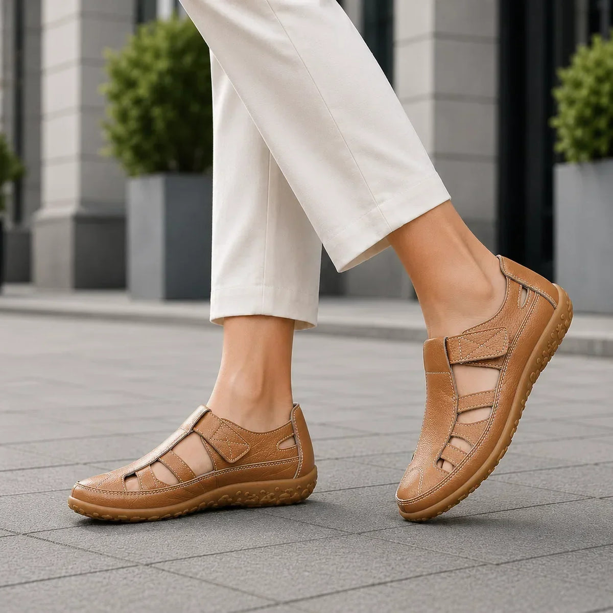 Komfortschuhe aus Leder mit breiter Zehenbox