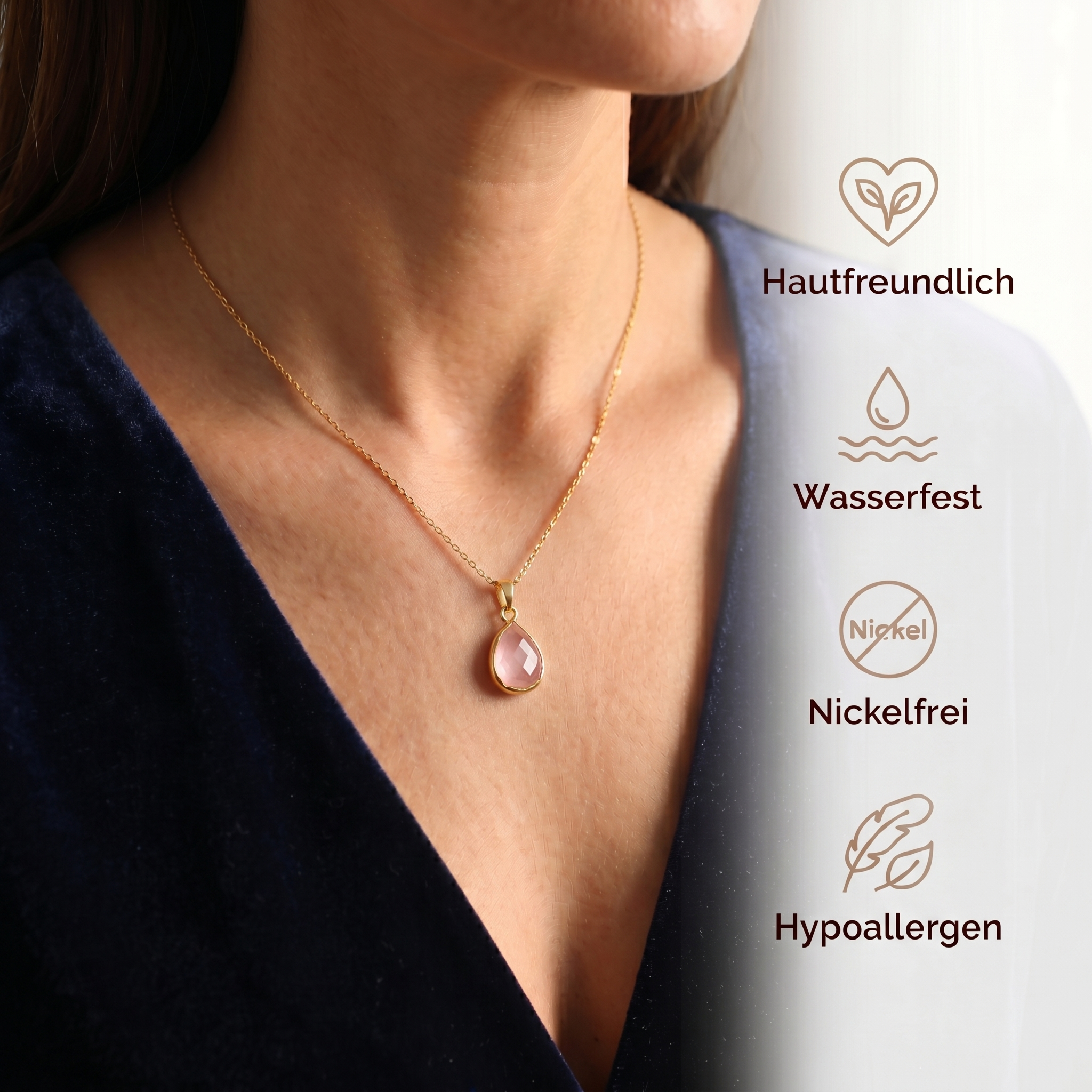 Rosenquarz Halskette mit 14 K Goldkette