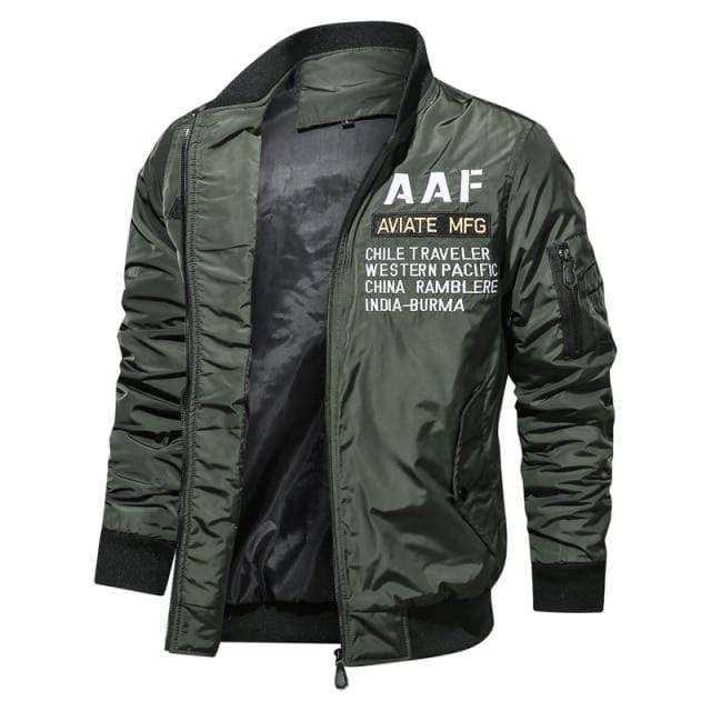 Bomberjacke im Militarylook
