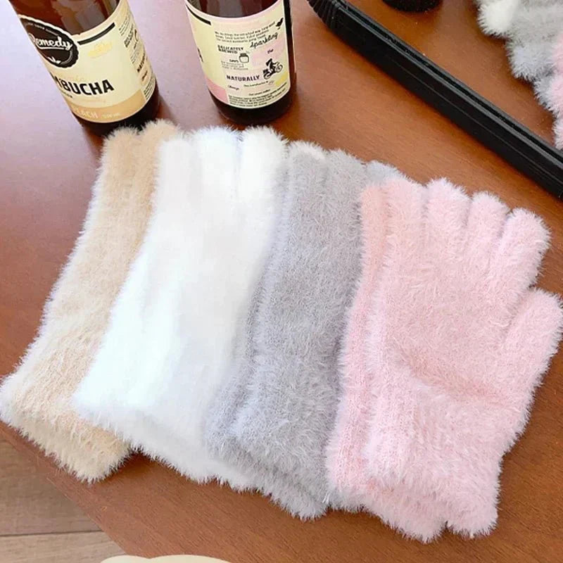 Kuschelige Winterhandschuhe winddicht